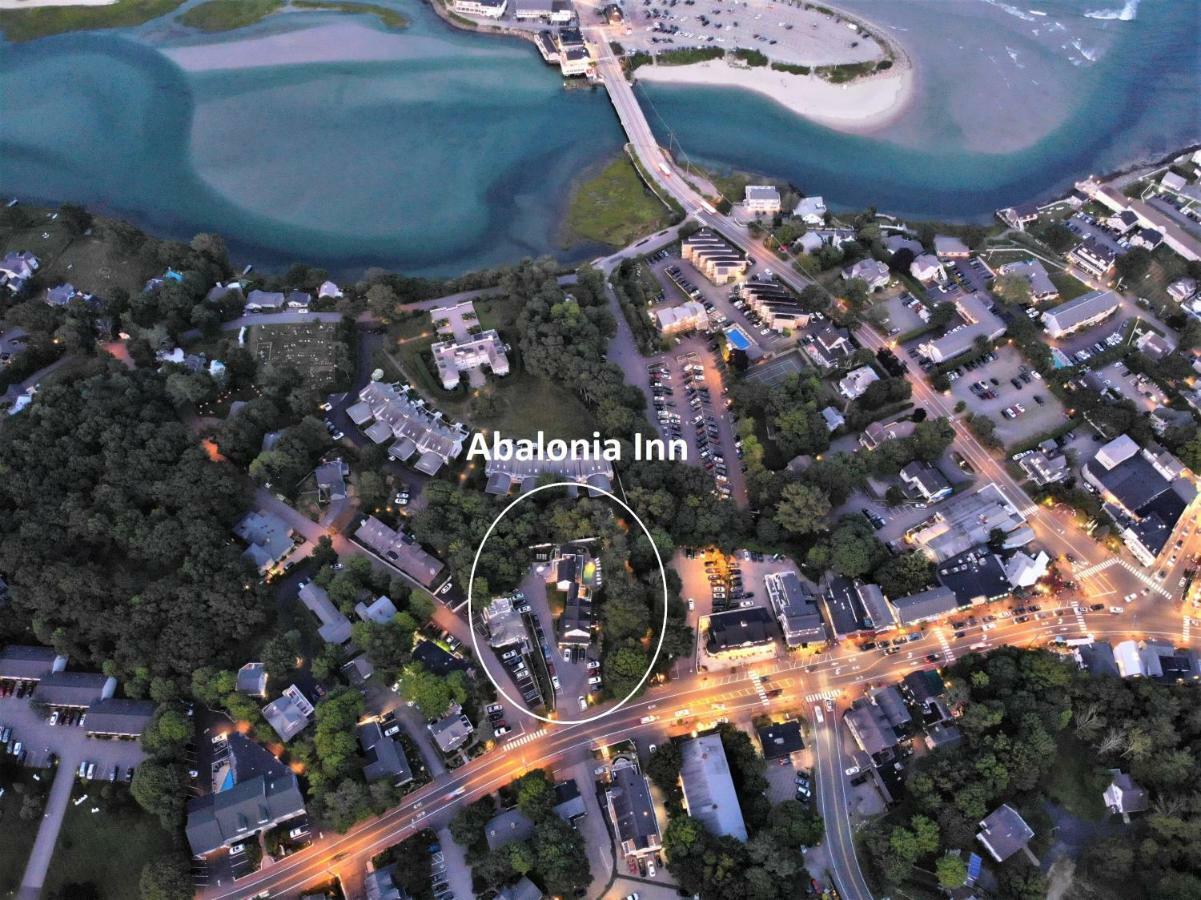 אוגונקוויט Abalonia Inn מראה חיצוני תמונה
